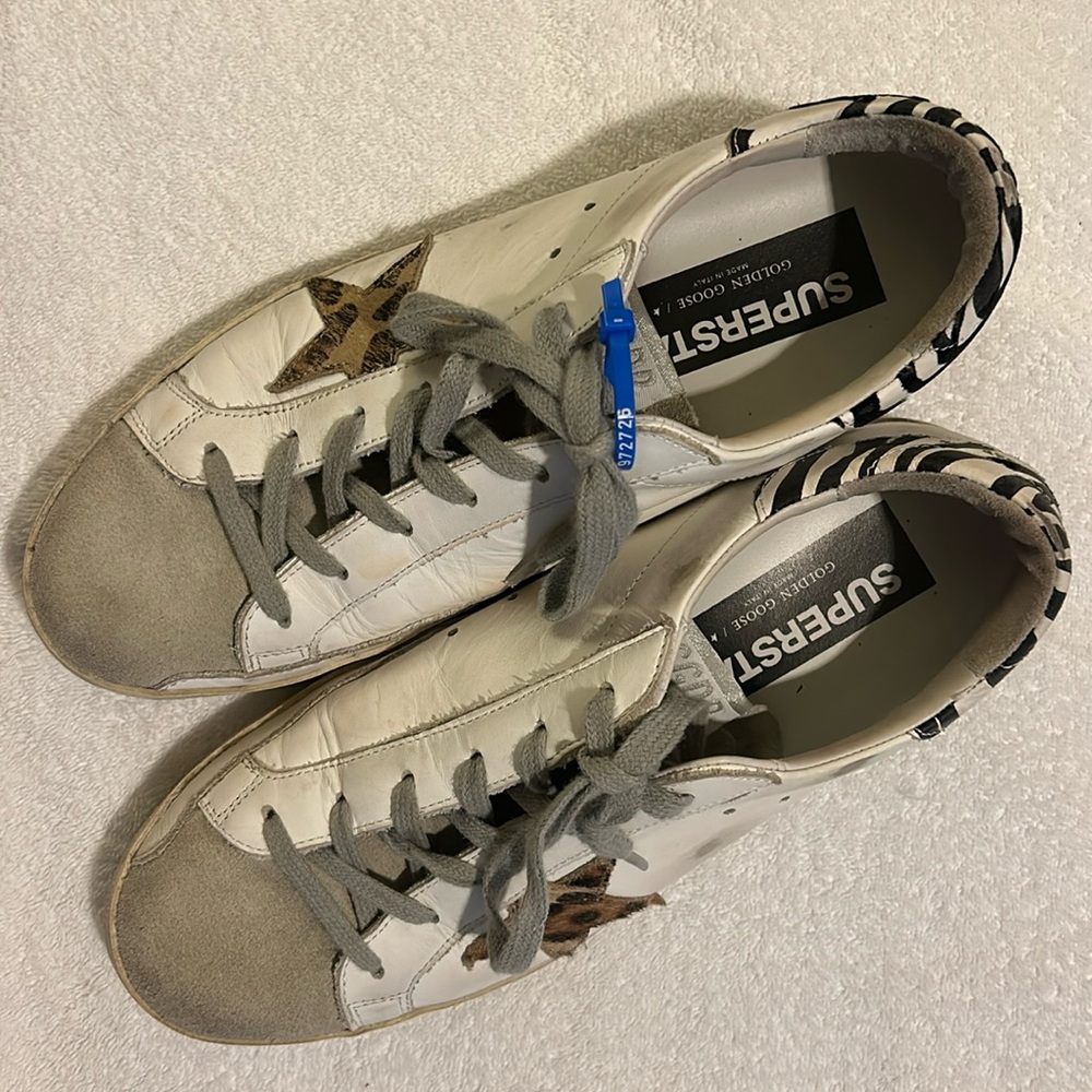 Superstar Animal Print Low-Top Sneakers Size 41 (Women’s 11/Mens 8) no box/bag